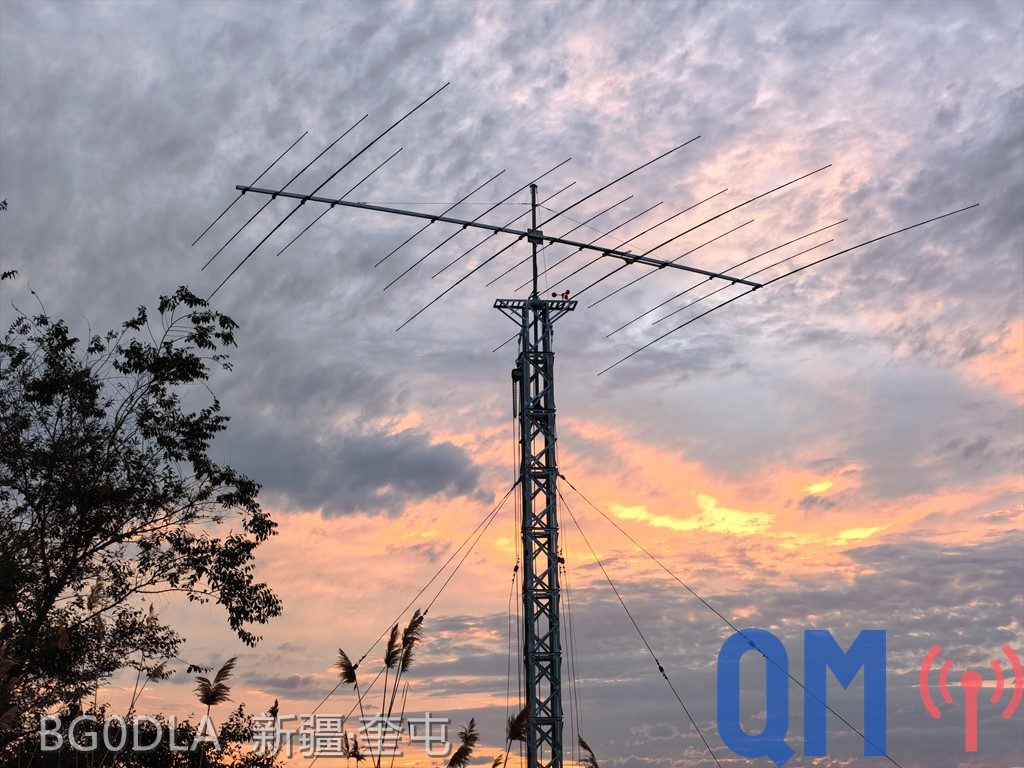 QM316HD_BG0DLA.jpg